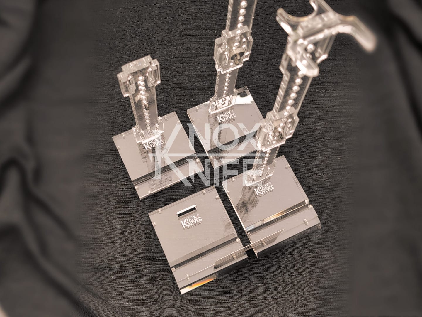 Al Mar Smatchet Universal Linkable Knife Display Stand by Knox Knives - Image 12