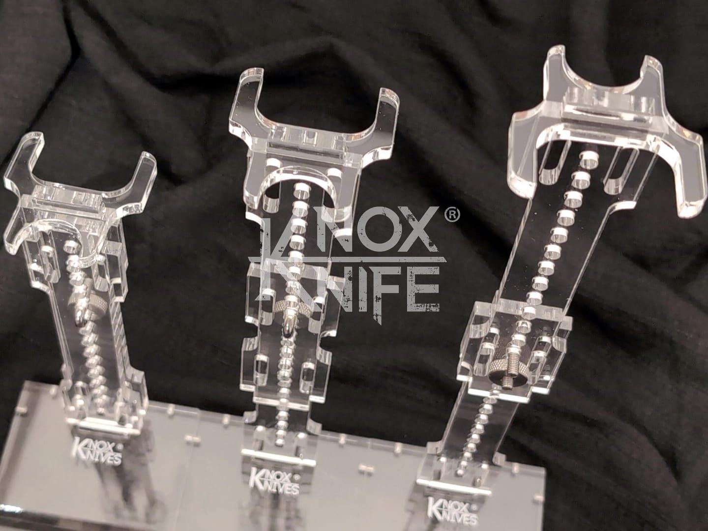 Al Mar Smatchet Universal Linkable Knife Display Stand by Knox Knives - Image 5