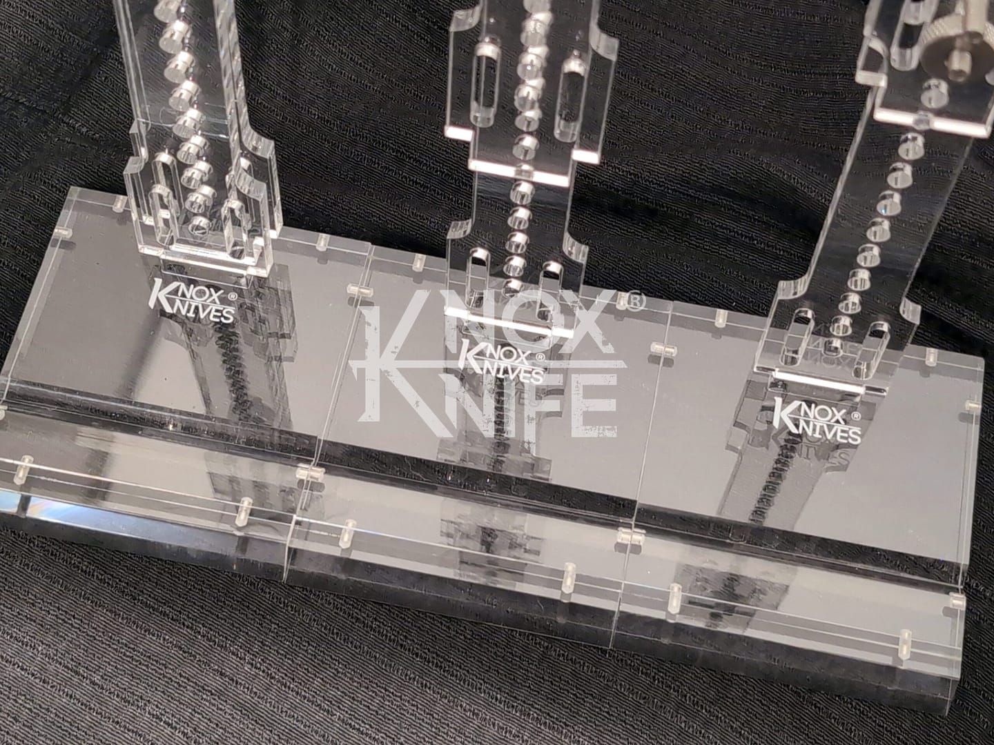 Al Mar Fairbairn Sykes Universal Linkable Knife Display Stand by Knox Knives - Image 7